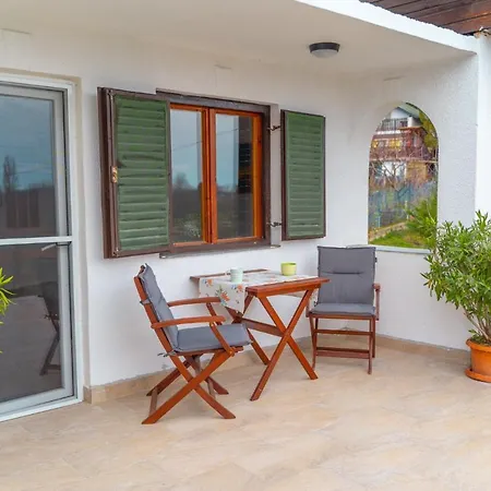 Csabagyoengye Apartman Badacsony Extérieur photo