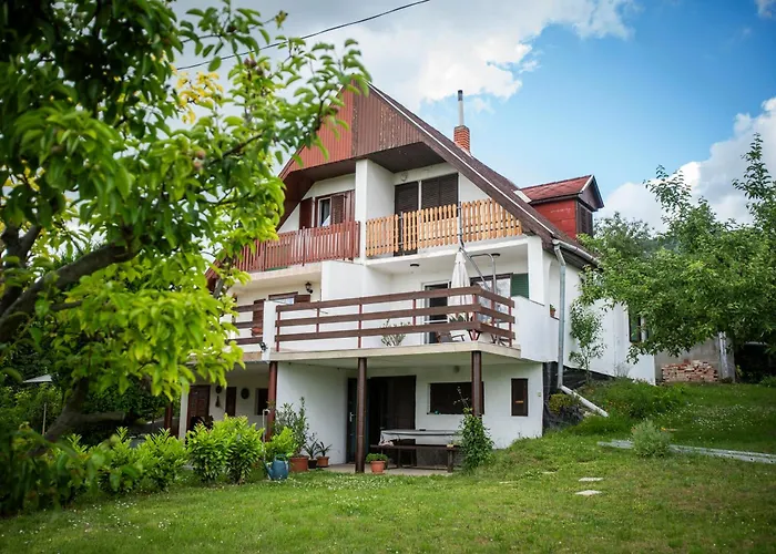 Csabagyoengye Apartman Badacsony